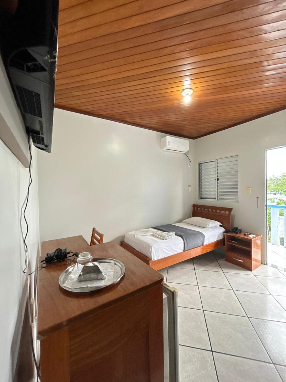 Swamy Hotel Cruzeiro do Sul  Quarto foto